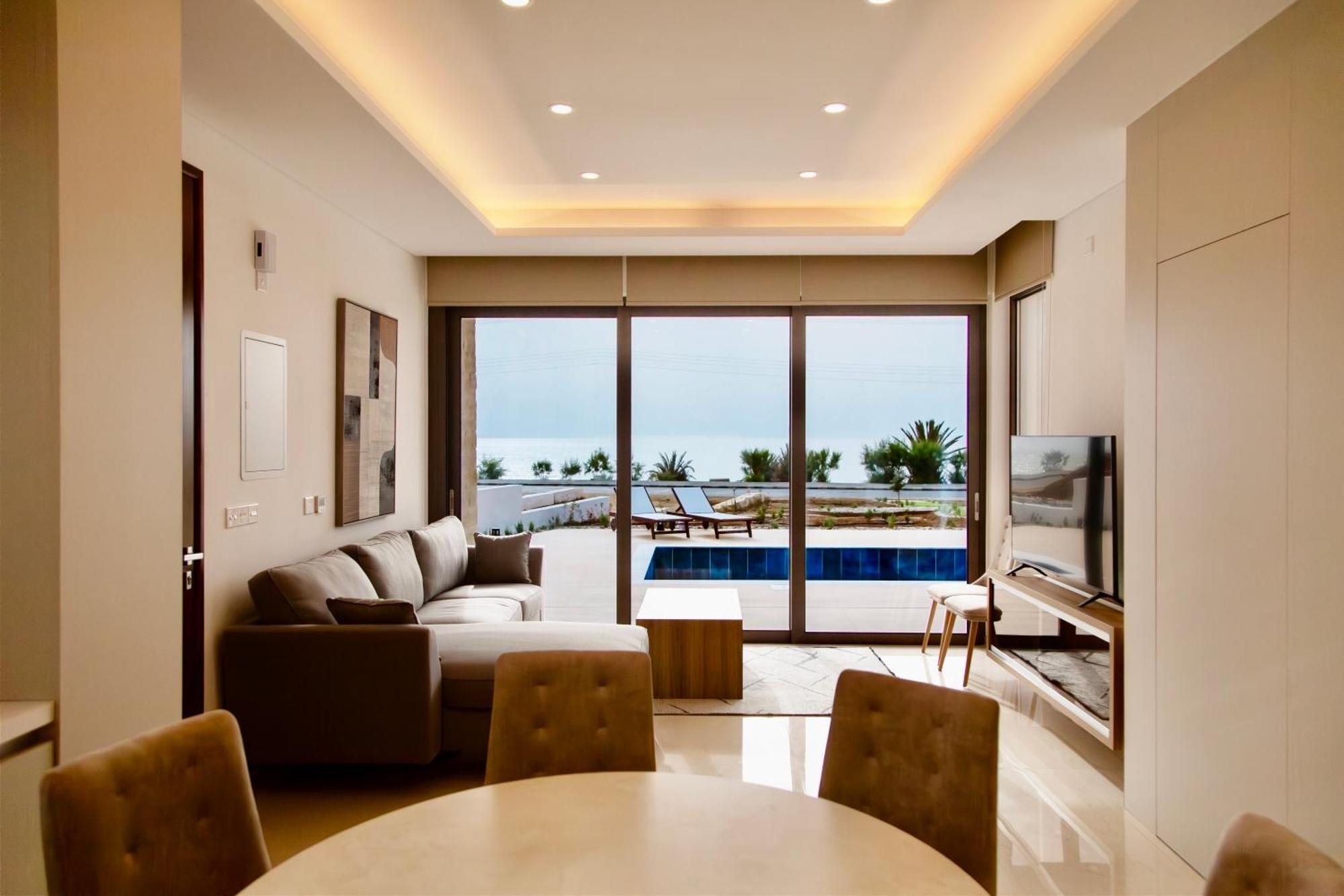 Santa Barbara Seafront Villas W Jacuzzi Pool Paphos Esterno foto